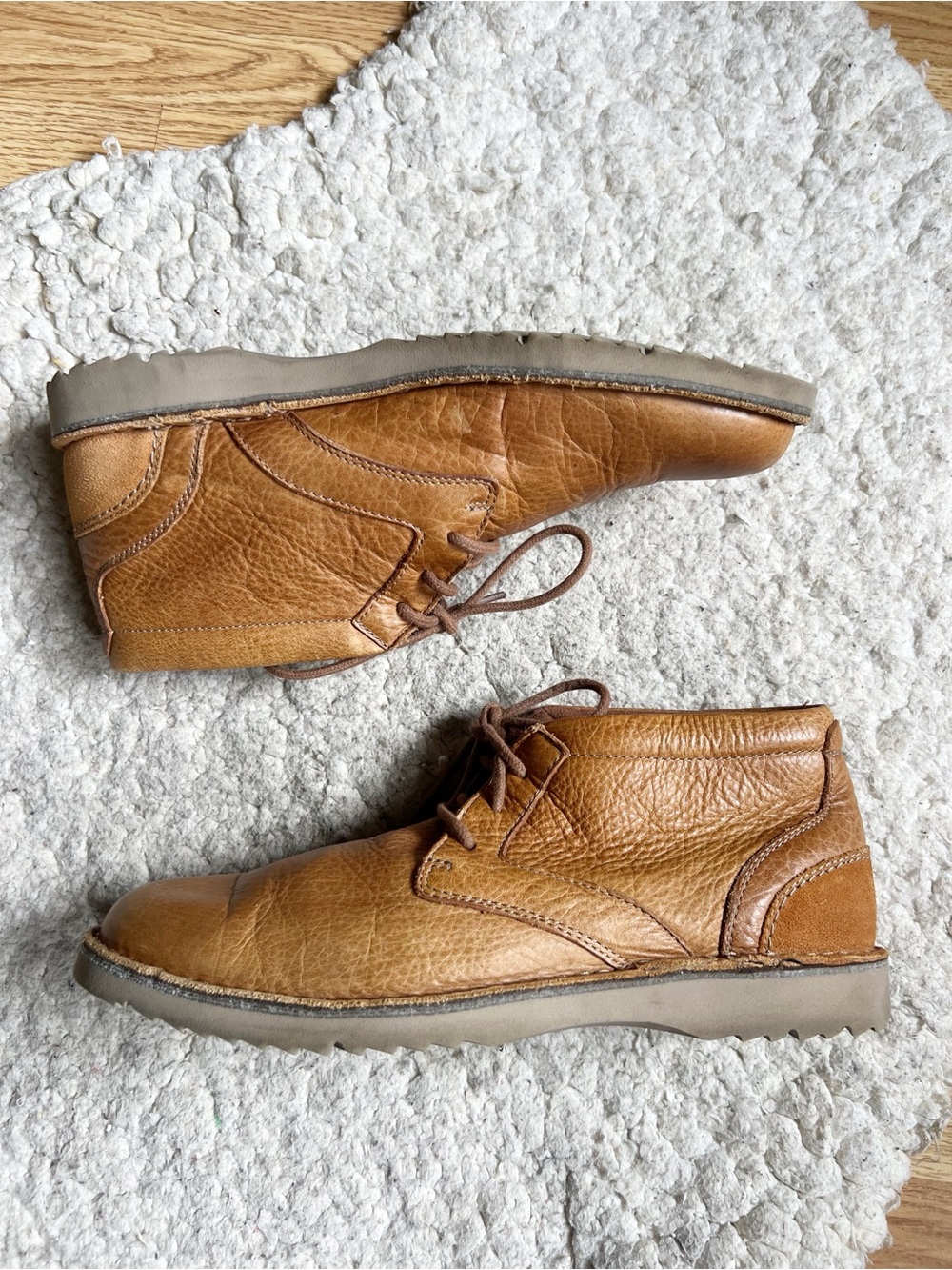Rockport Men's Tan Leather Chukka Boots Size 8.5